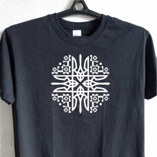 Патріотична футболка хрест із тризубів